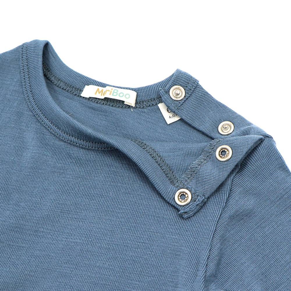 Set of 3 long-sleeved bodysuits with a round neckline made of 100% organic merino wool