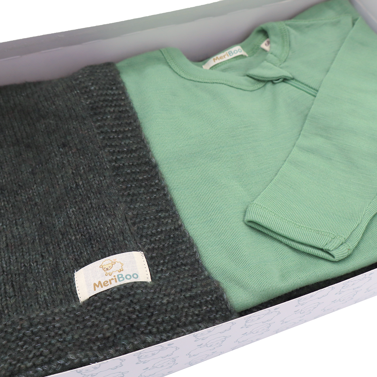 MeriBoo set - salopetă + păturică din lână merino certificată „Sweet Dreams”