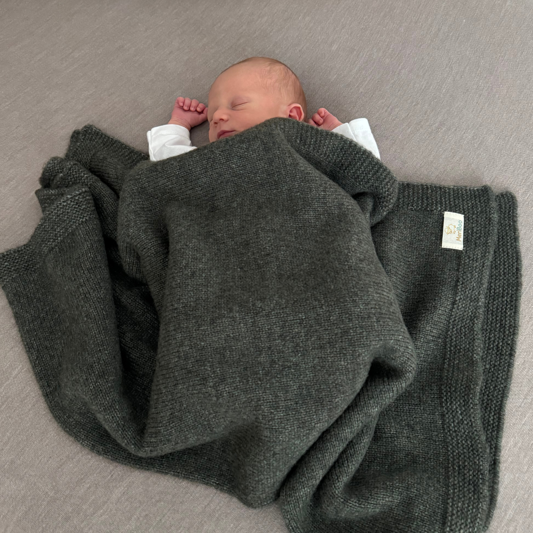 Warm and soft Merino wool blanket MeriBoo