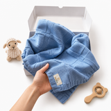 Luxury blanket made from 100% certified merino wool