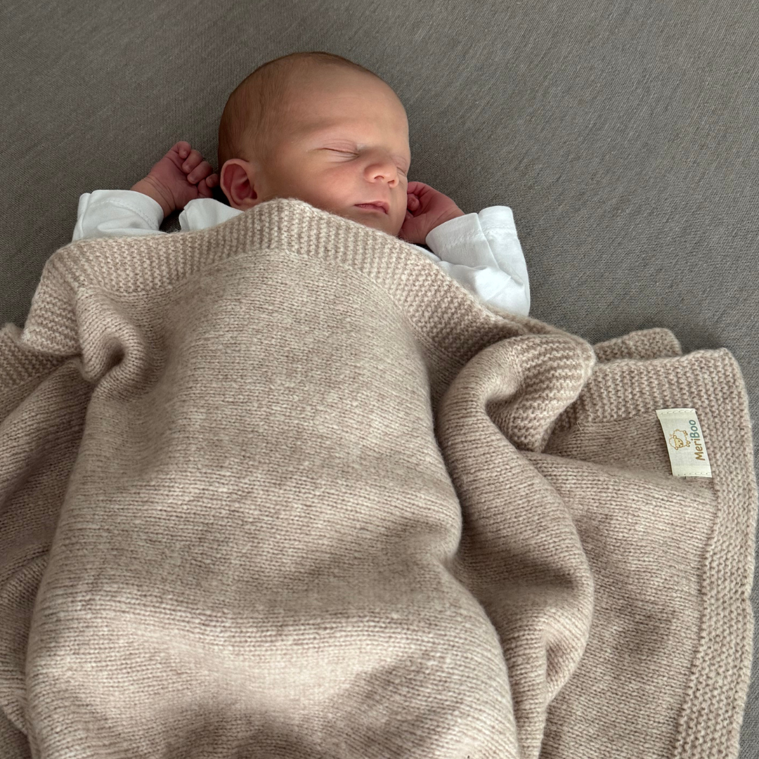Warm and soft Merino wool blanket MeriBoo