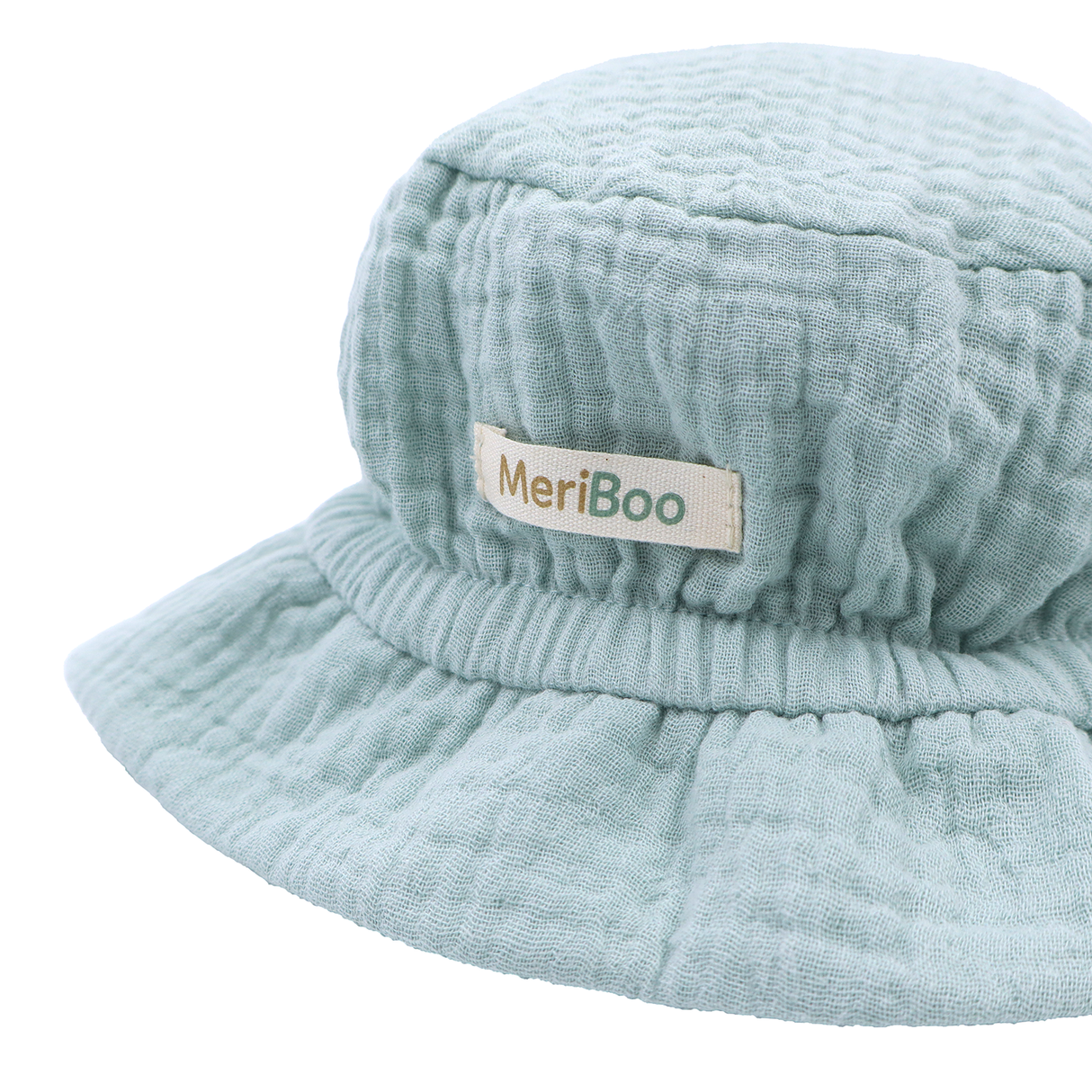 "Soft Breeze" hat made of 100% organic muslin with an extended back to protect the neck
