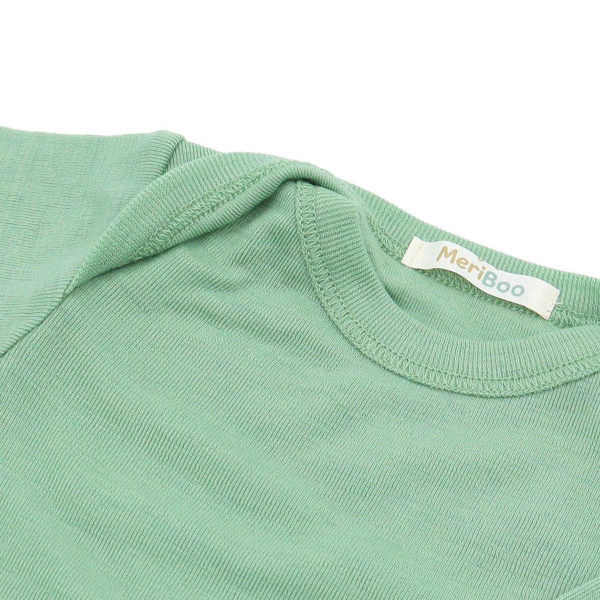 Long-sleeved bodysuit with round neckline made of 100% organic merino wool