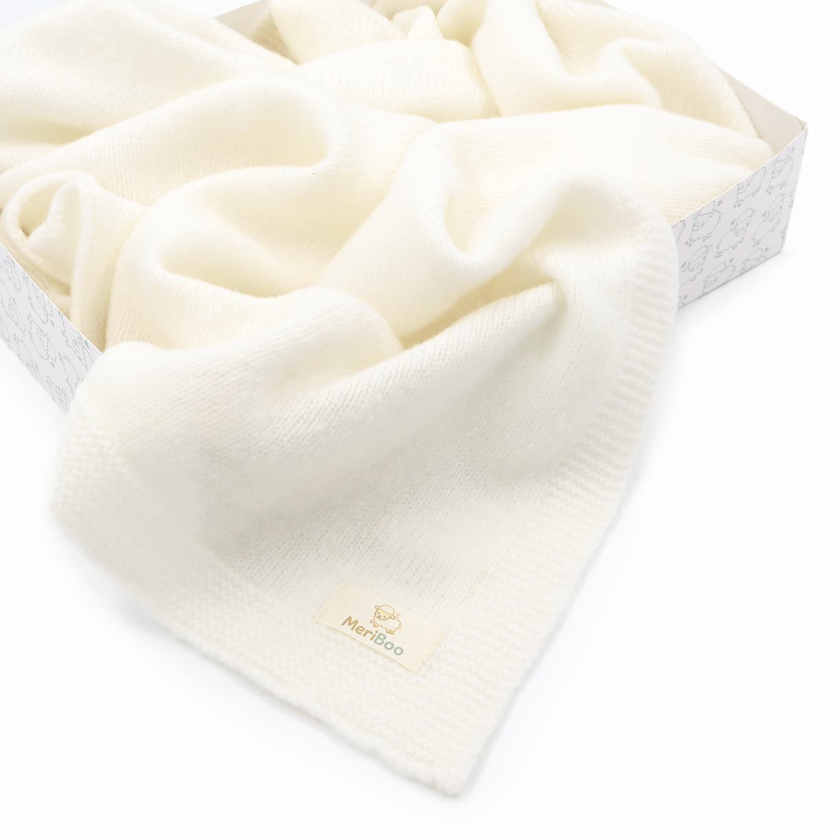 Warm and soft Merino wool blanket MeriBoo